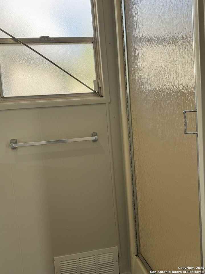 8415 Braewick Drive - Photo 7 of 19