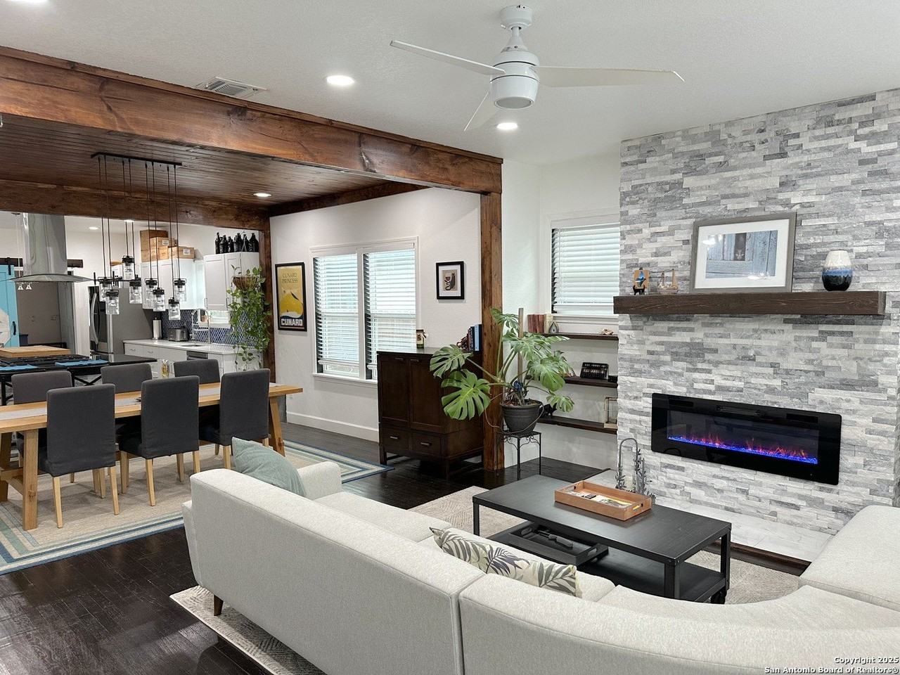 1614 W Magnolia Ave - Photo 4 of 30