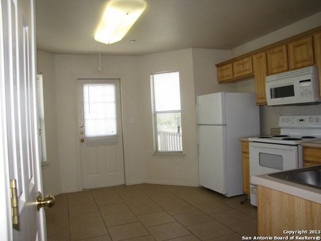 3126 Douglas Fir Dr - Photo 6 of 20