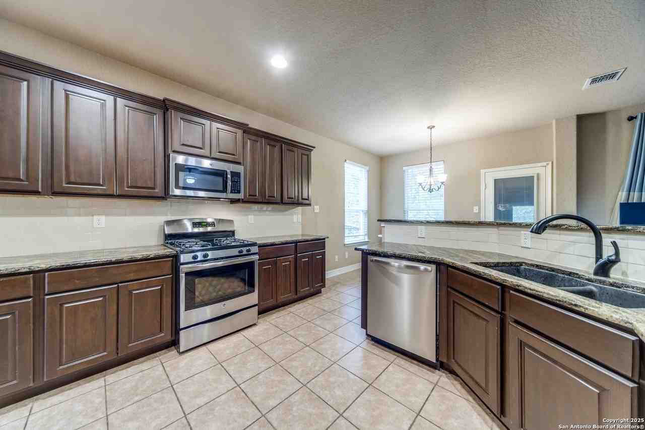 23807 Misty Peak - Photo 3 of 12