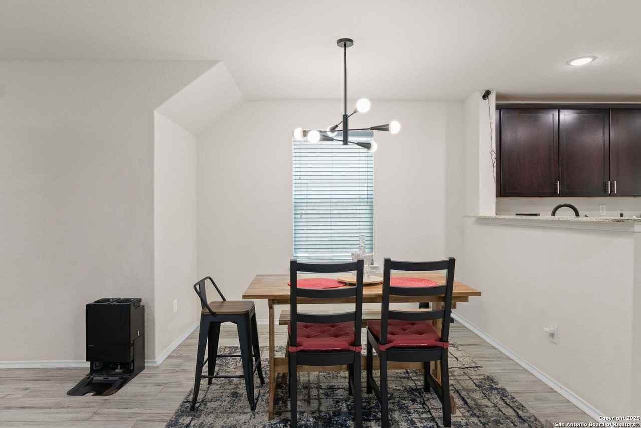 13734 Crossbow Ridge - Photo 3 of 16