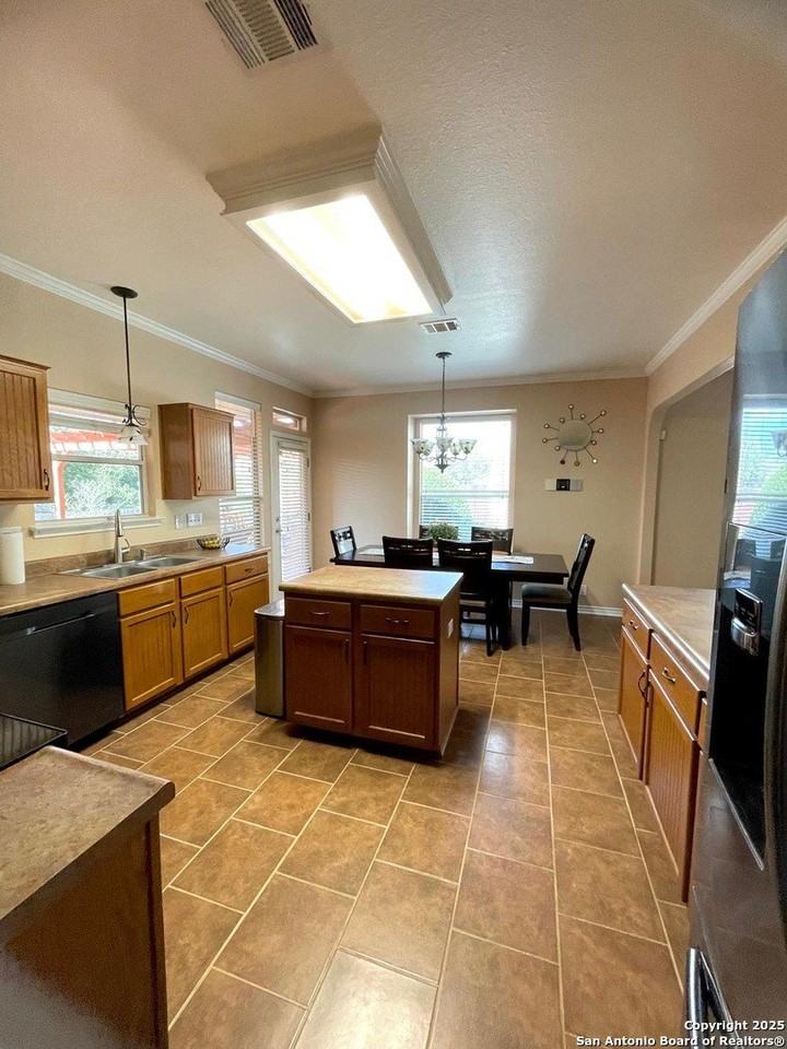 5906 Pyrite Loop - Photo 5 of 22