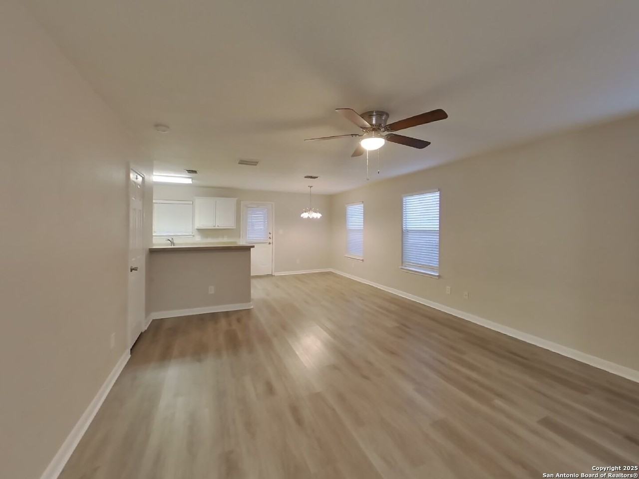 5731 Butch Cyn - Photo 2 of 15