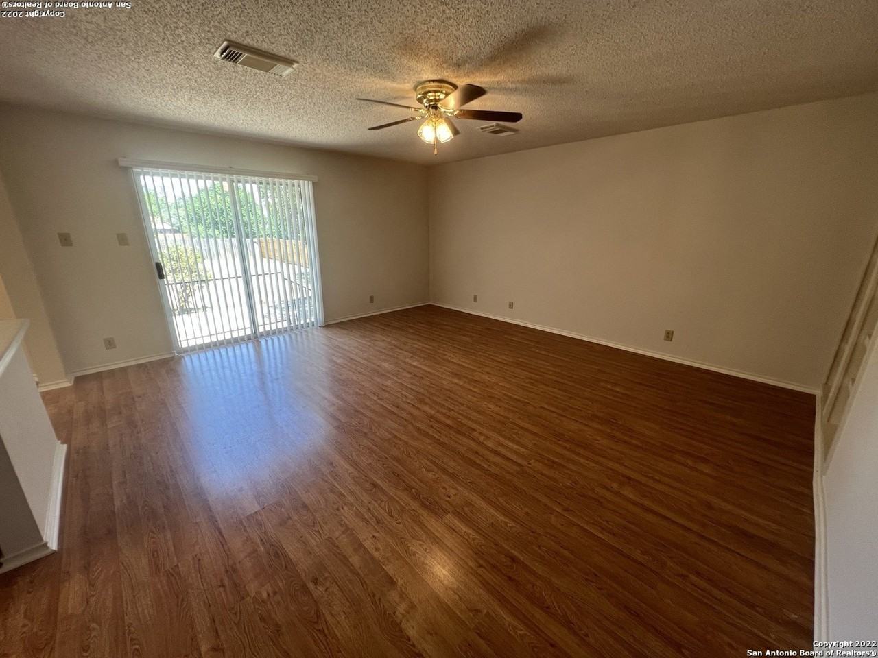 2111 Domal Ln - Photo 7 of 30