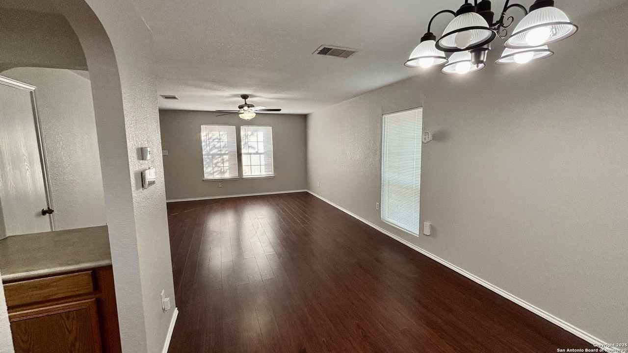 8871 Stag Horn Mill - Photo 7 of 43