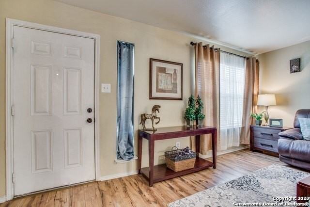 8719 Shaenwest - Photo 3 of 23