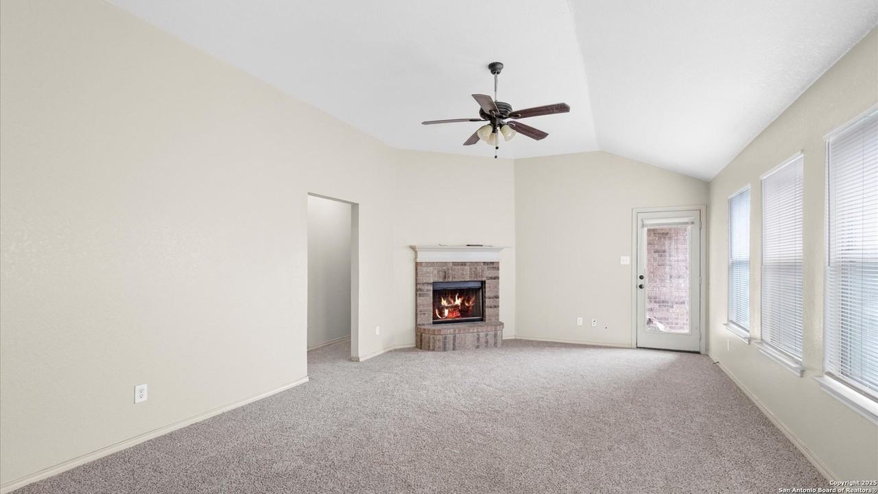 6430 Ithica Falls - Photo 4 of 17