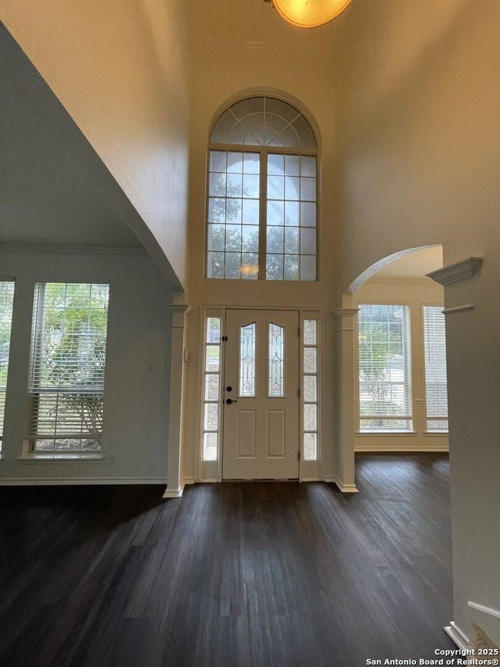 18306 Beargrass Ct - Photo 2 of 39