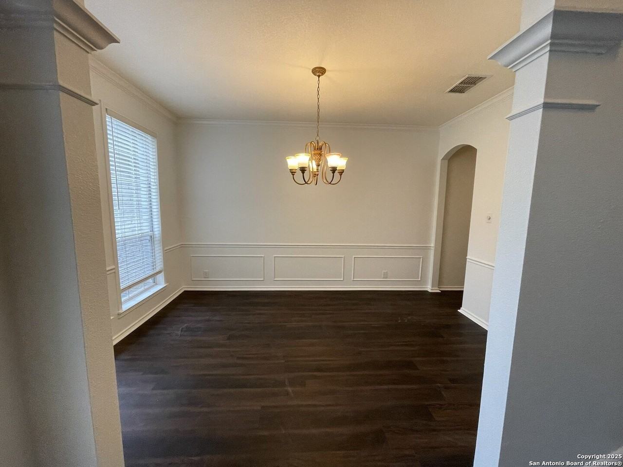 18306 Beargrass Ct - Photo 7 of 39