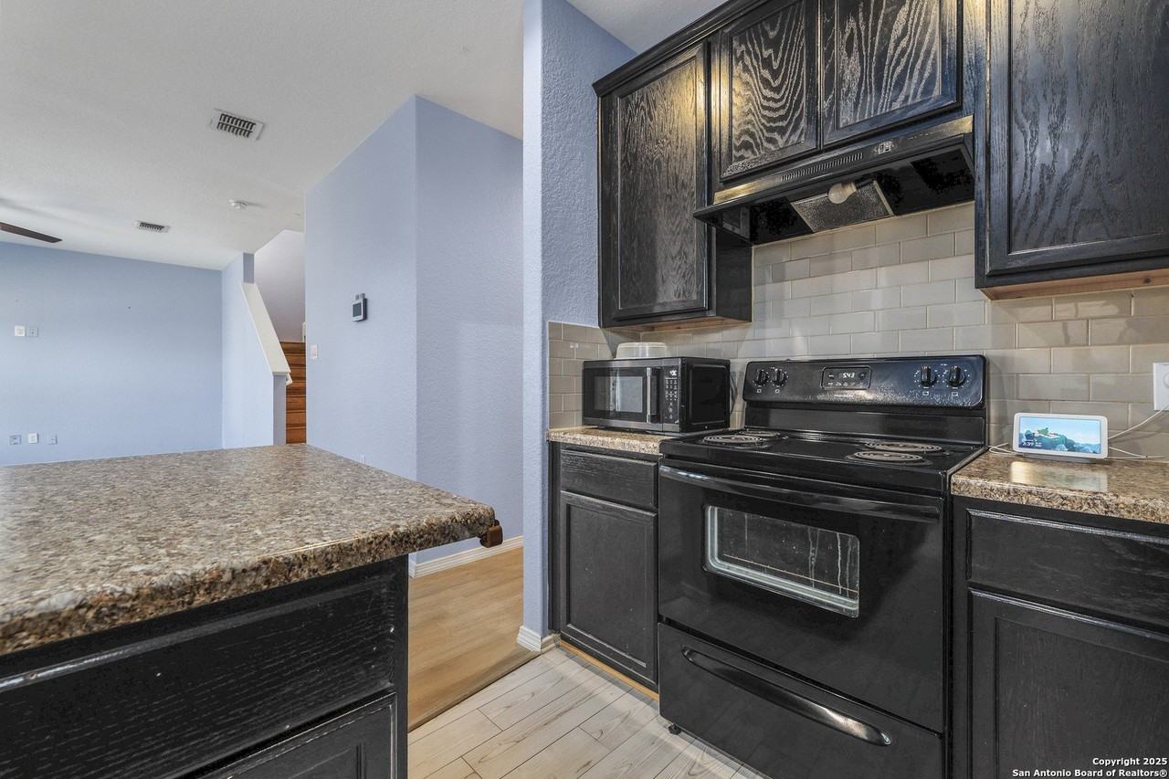 2450 Key Hole Vw - Photo 7 of 24