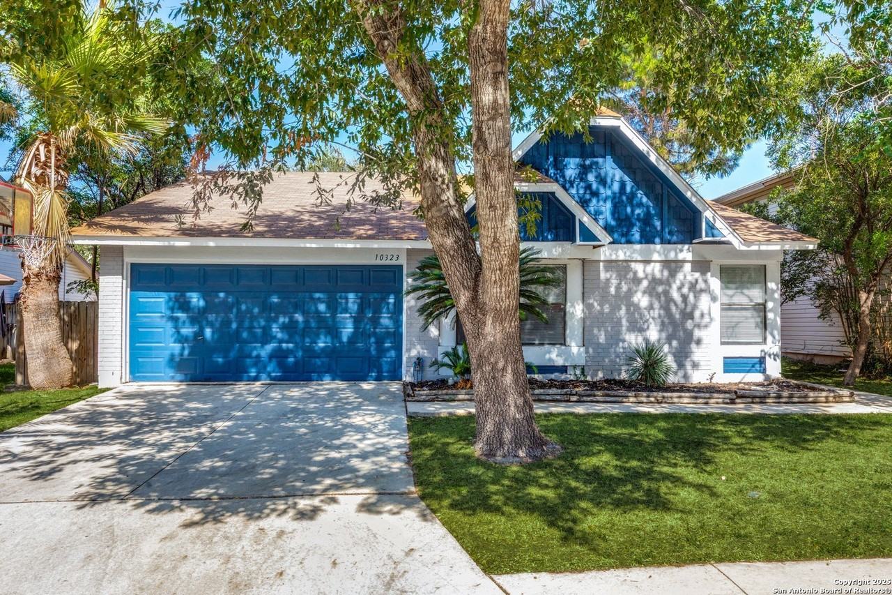 10323 Country Vis - Photo 2 of 25