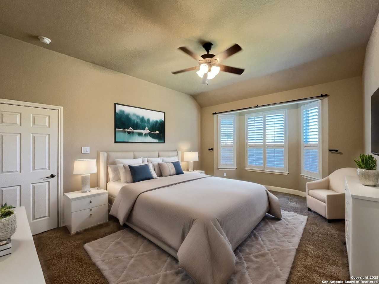 24311 Canyon Row - Photo 4 of 50