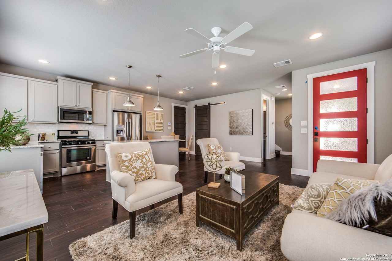 252 Claremont Ave Unit 101 #101 - Photo 6 of 24