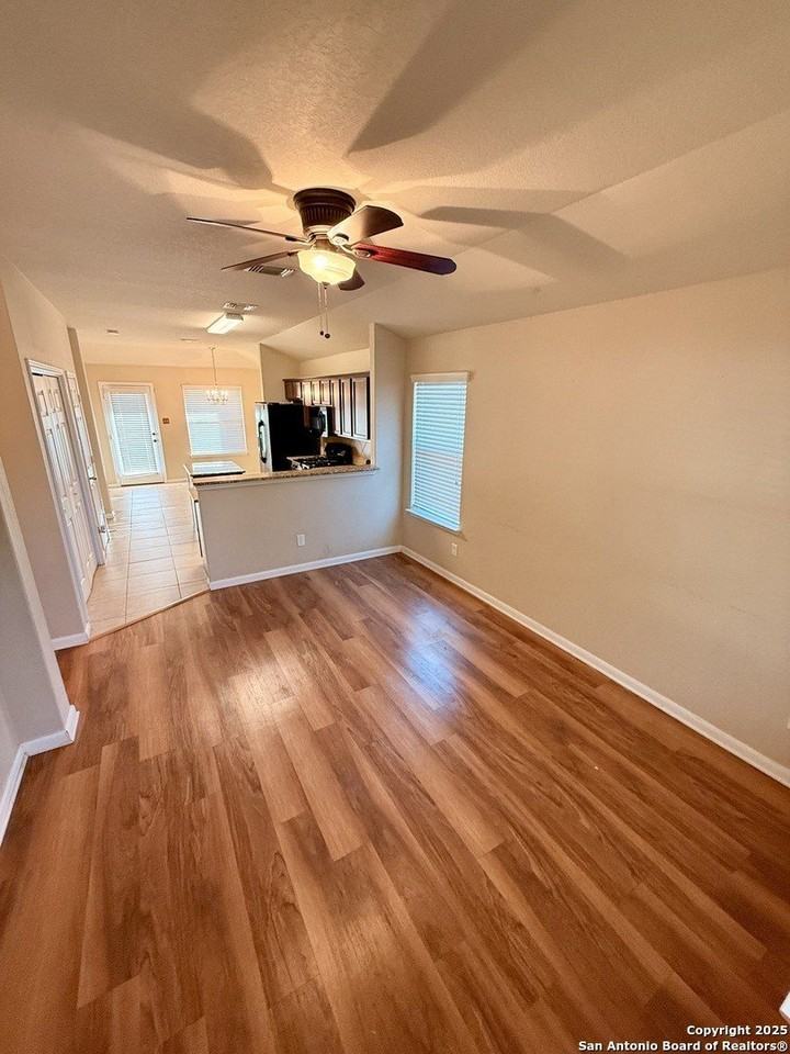 1054 Stone Branch - Photo 3 of 22