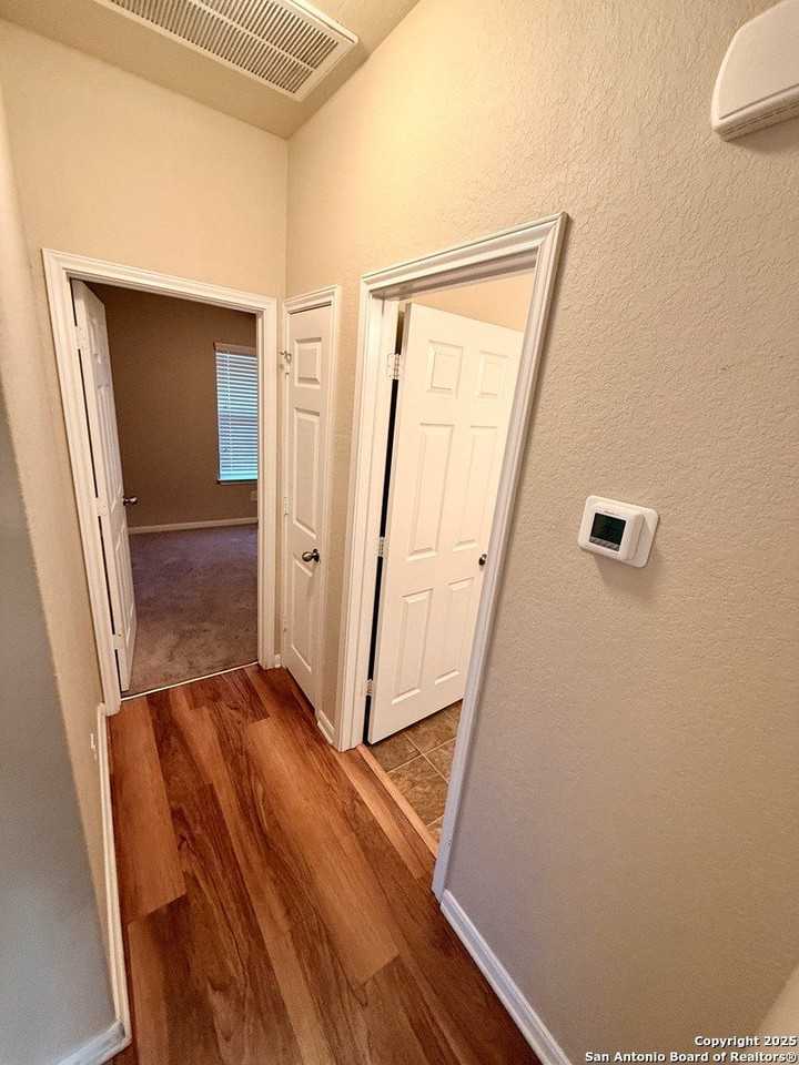 1054 Stone Branch - Photo 6 of 22