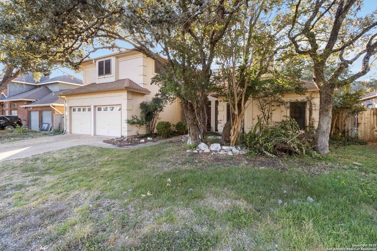 17915 Summer Knoll Dr - Photo 2 of 25