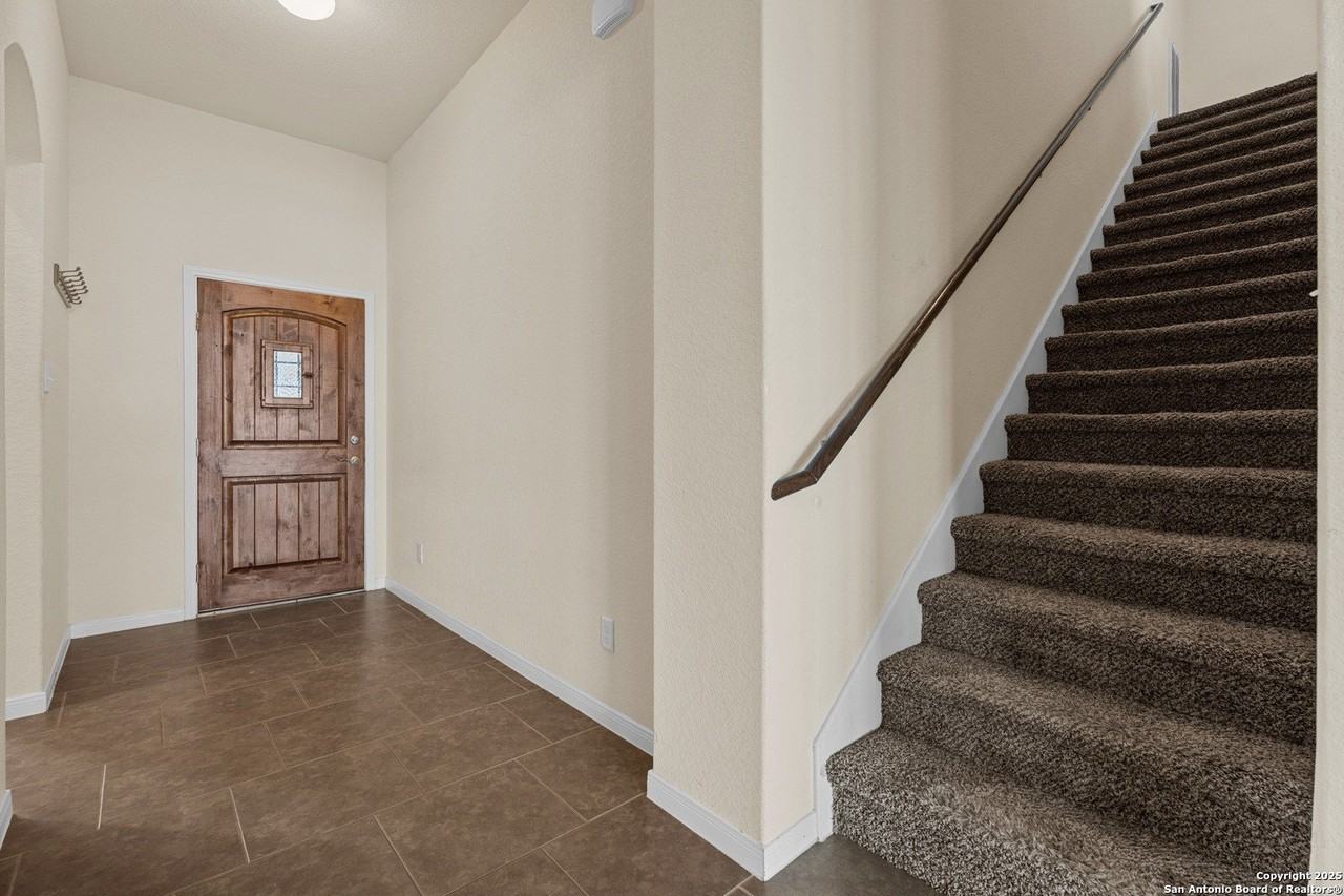 3546 High Cloud Drive - Photo 4 of 36