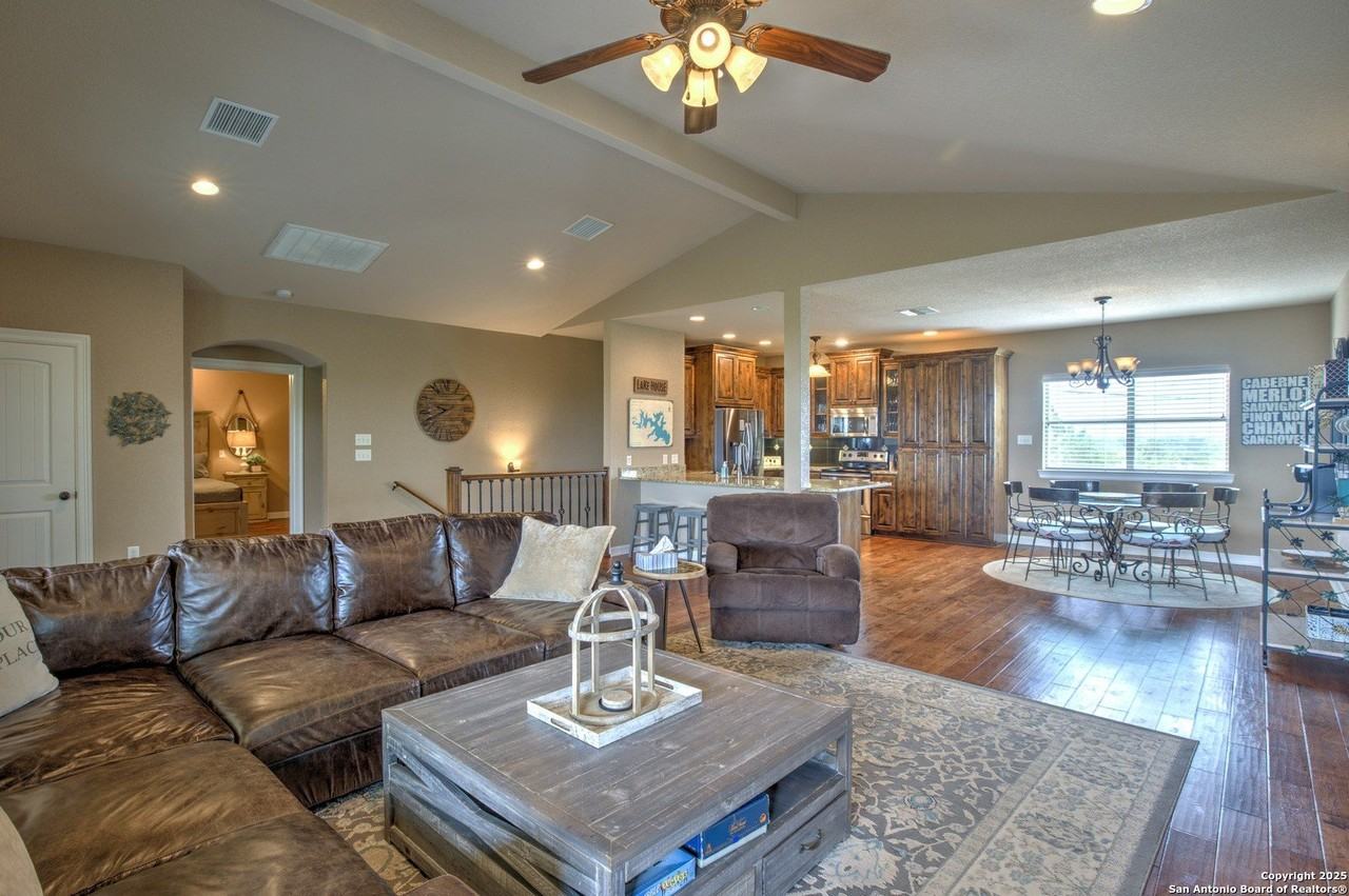 1350 Colleen Drive - Photo 7 of 50