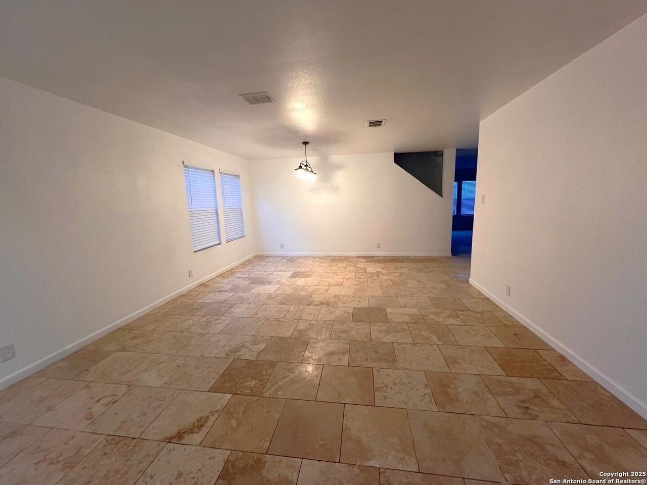 6207 Amherst Bay - Photo 3 of 33