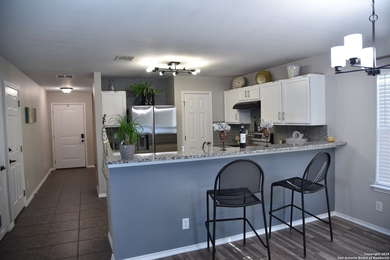 26907 Sparrow Rdg - Photo 4 of 19