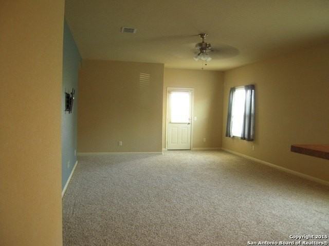 6807 Harbor Flds - Photo 4 of 12