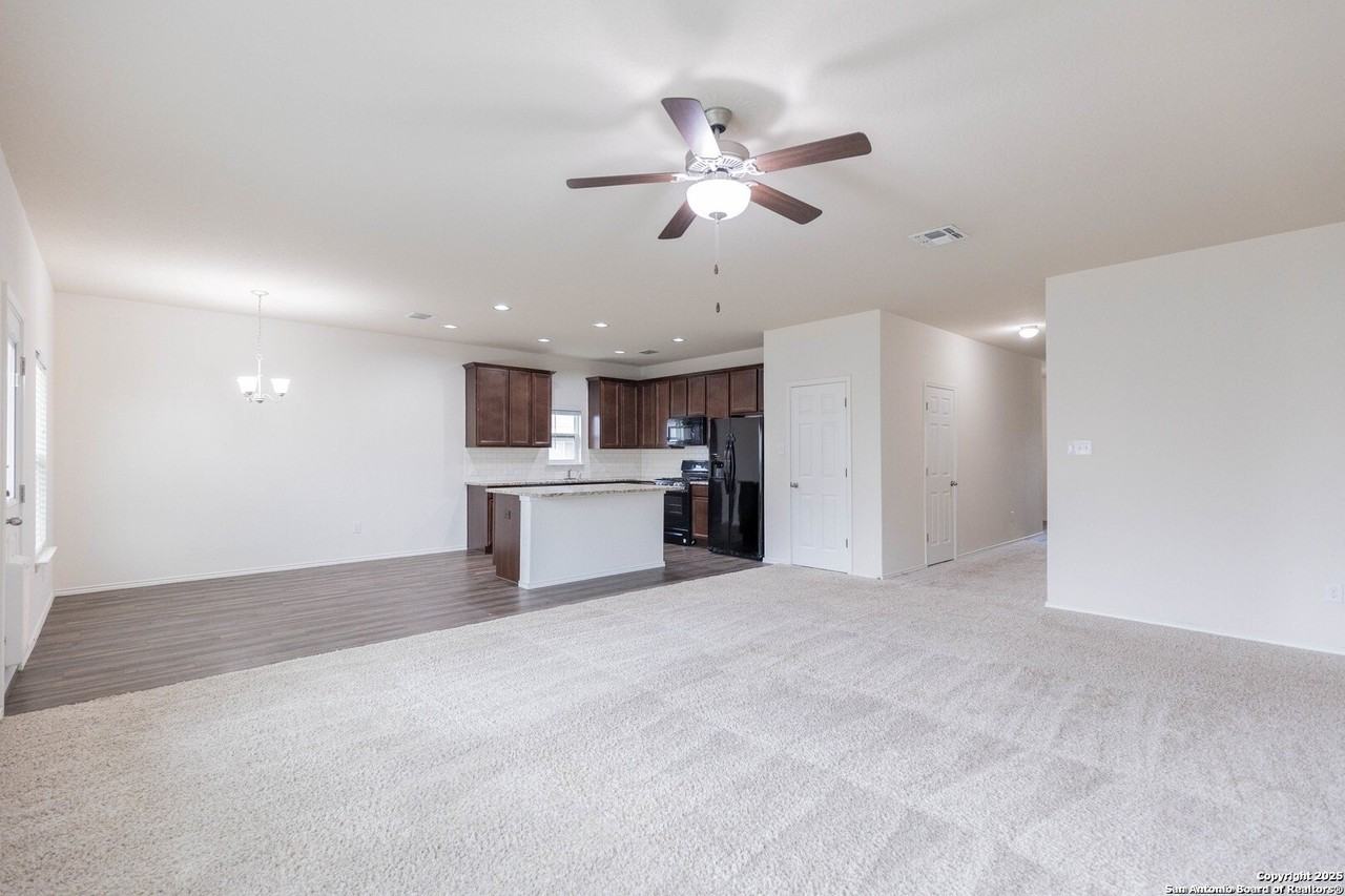 2614 Pismo Bch - Photo 4 of 28