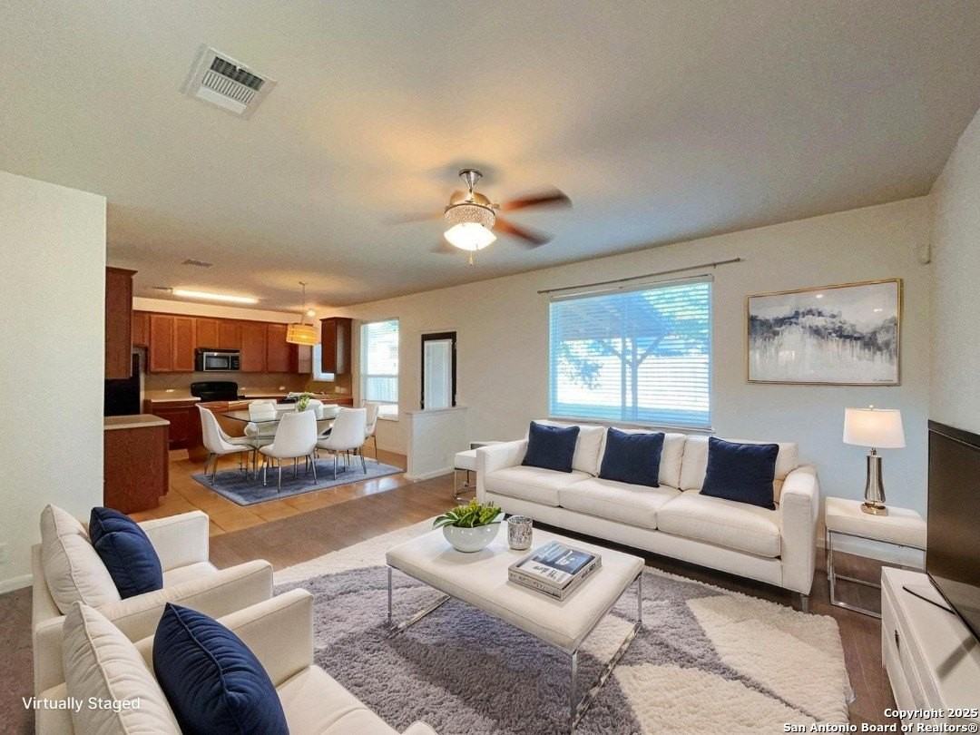 2149 Hazelwood - Photo 2 of 50