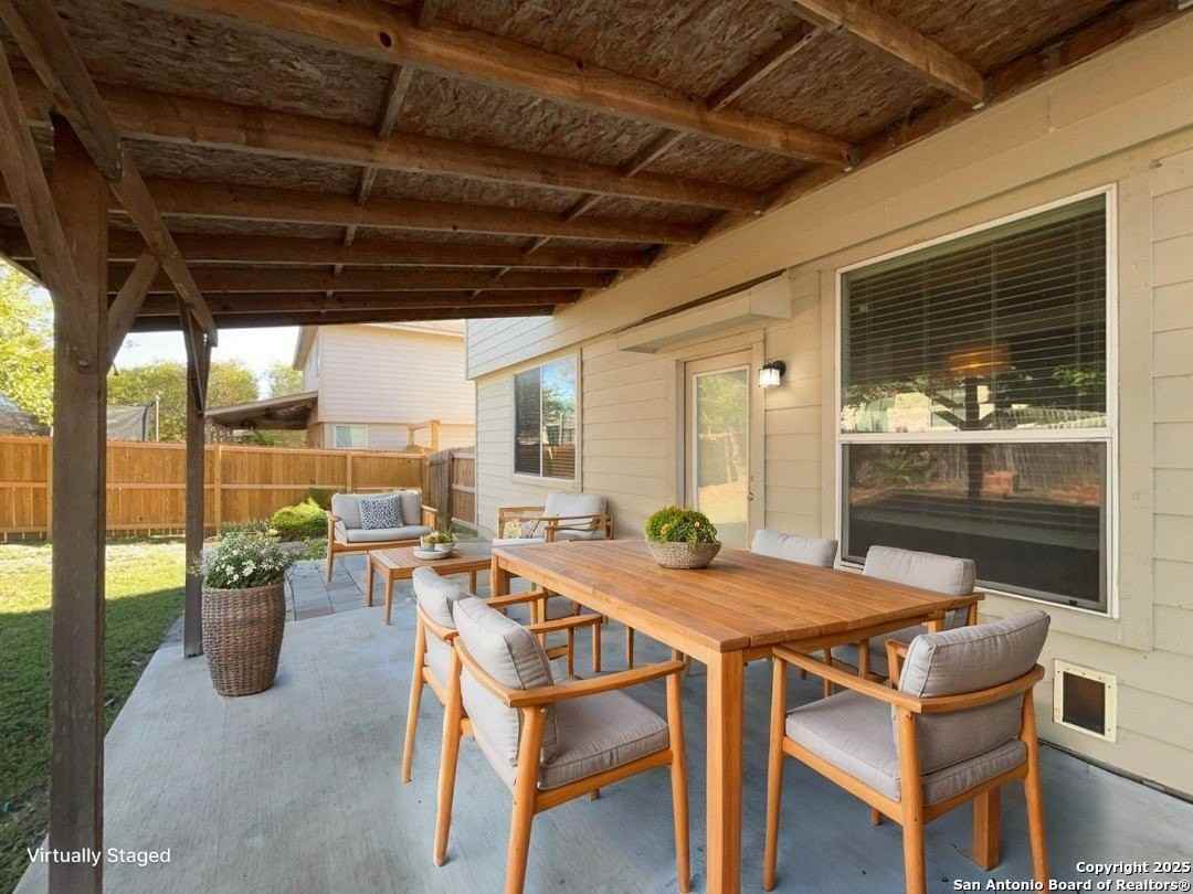 2149 Hazelwood - Photo 5 of 50