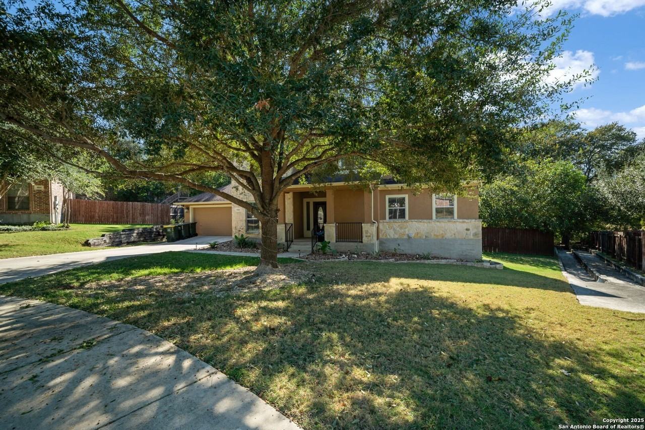 3501 Big Horn Trail - Photo 4 of 42