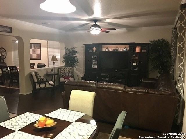 11114 Denae Dr - Photo 7 of 17