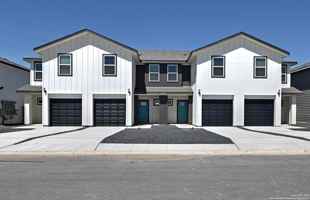 featured image of 11318 Clearmine St #102