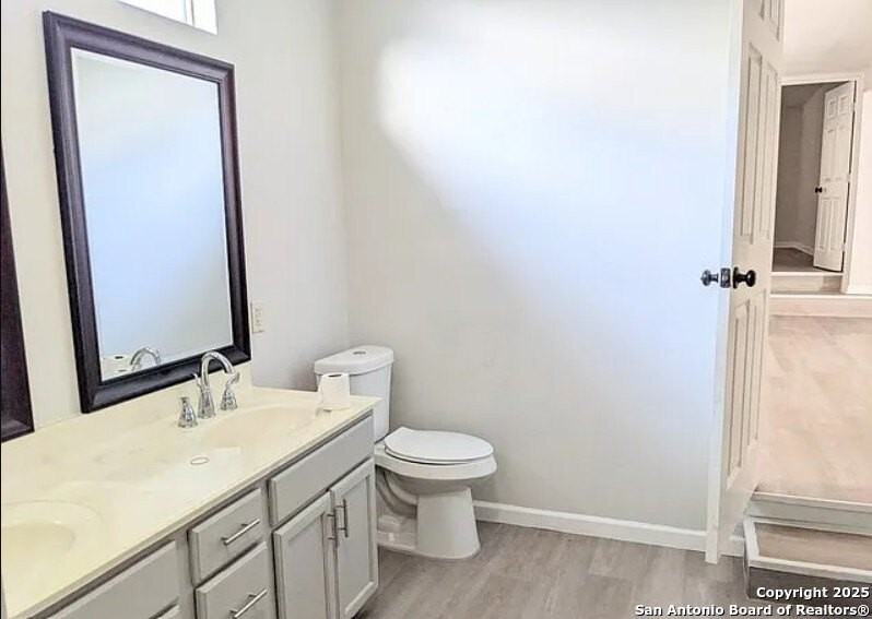 1017 Aganier Ave Apt 2 #2 - Photo 5 of 6