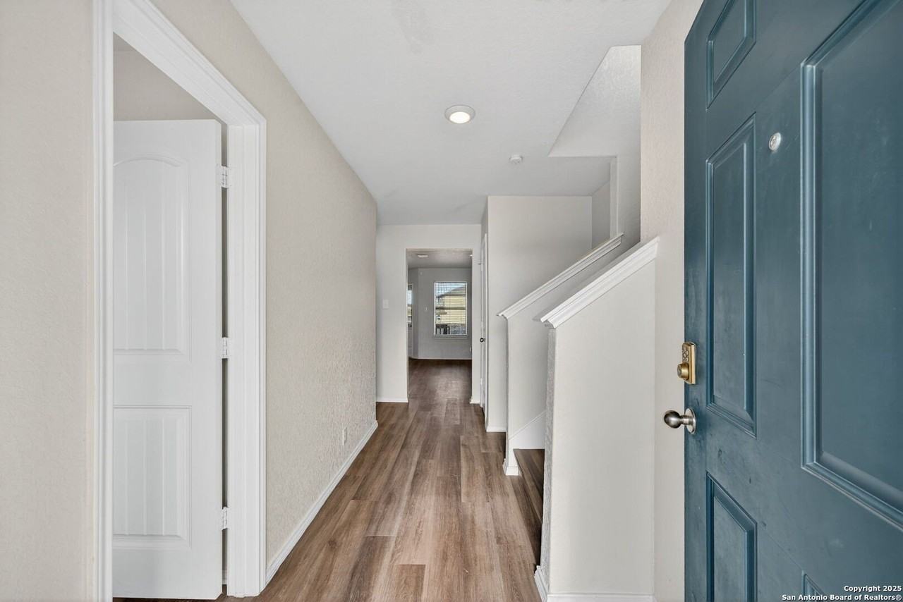 8203 Rocky Pebble - Photo 3 of 31