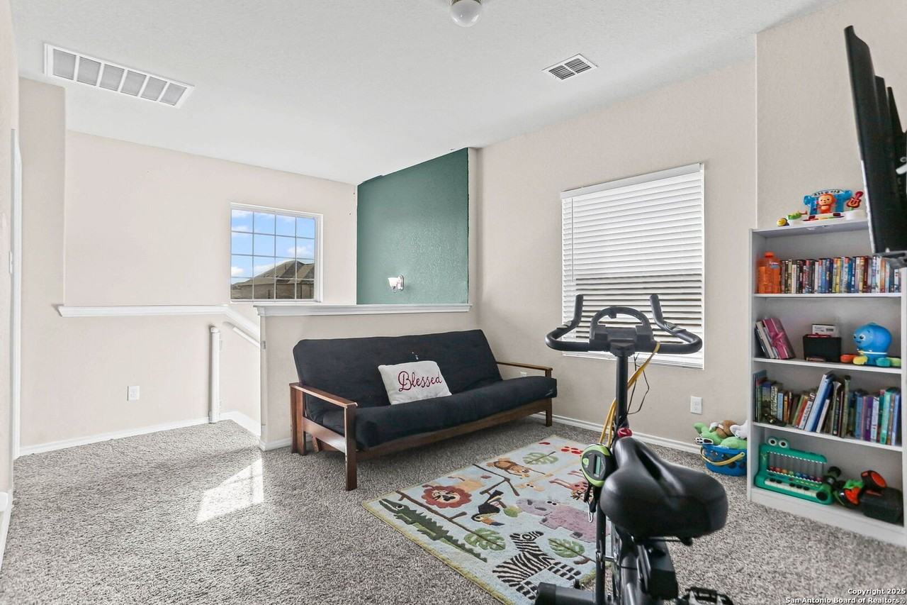 10519 Green Rock Dr - Photo 6 of 7