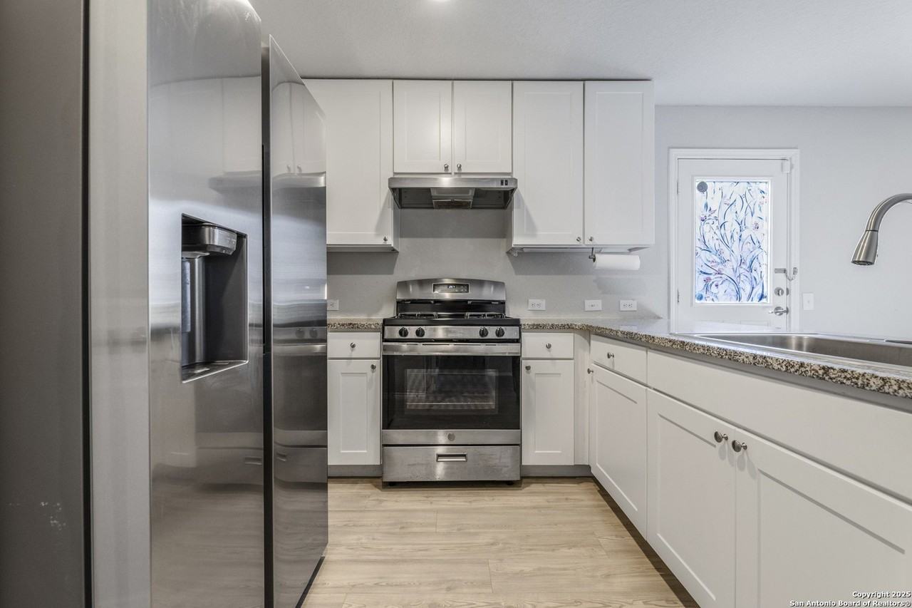 7238 Rosada Way - Photo 7 of 16