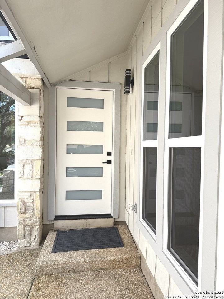 14526 Parksite Woods - Photo 2 of 28