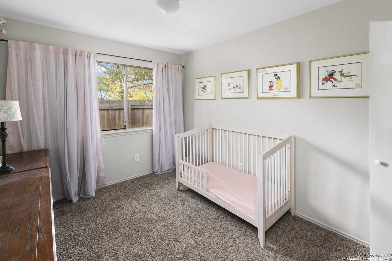 7709 Brunning Ct - Photo 7 of 15