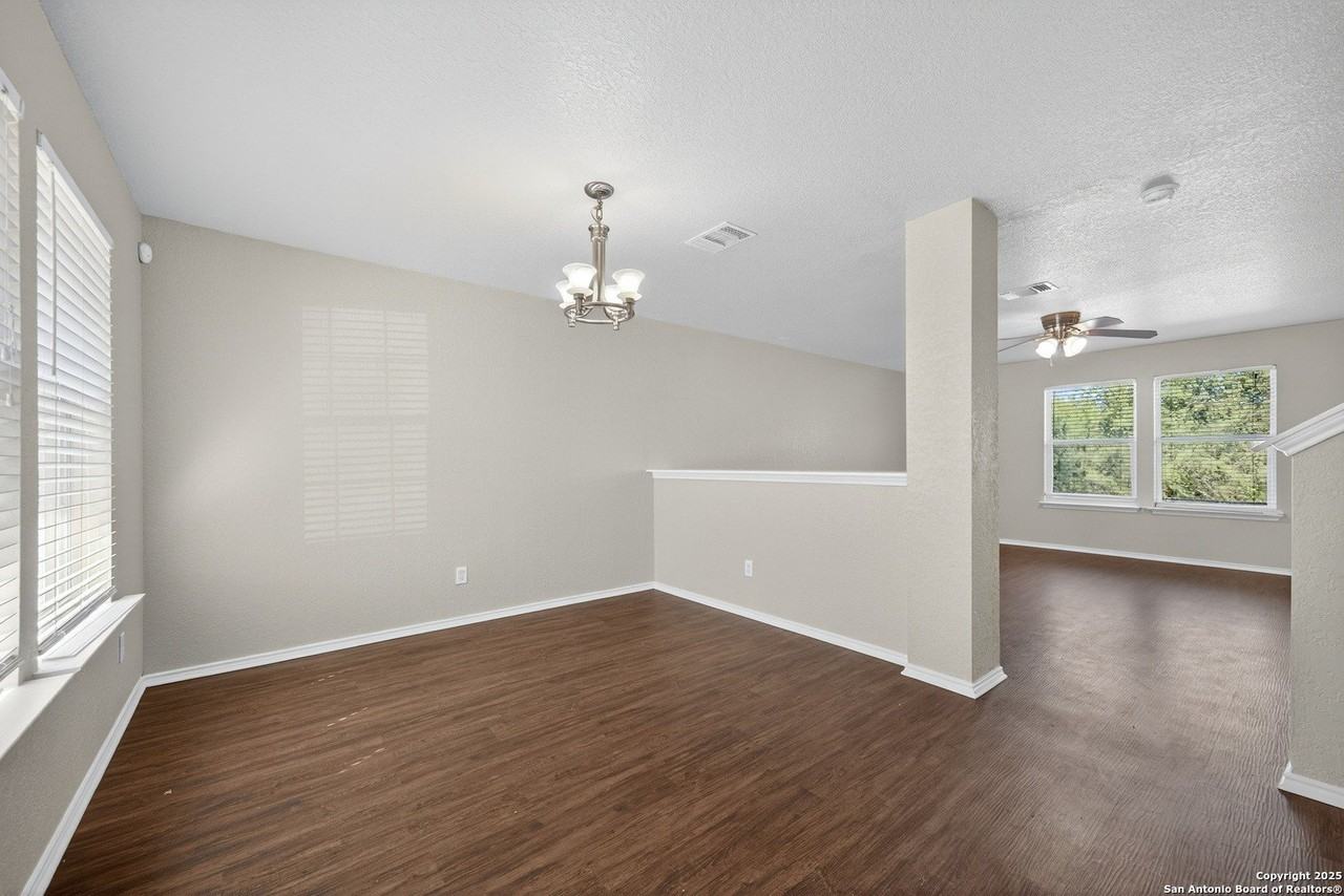 9619 Copper Spg - Photo 6 of 31