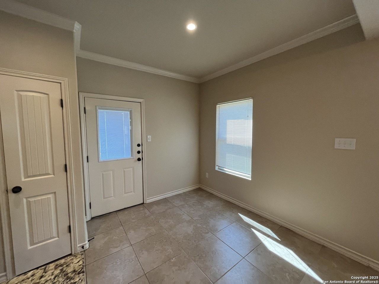 6018 Jax Way Unit 104 #104 - Photo 6 of 30