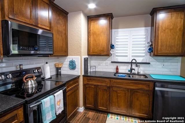 5323 Dannelly Fld - Photo 7 of 26