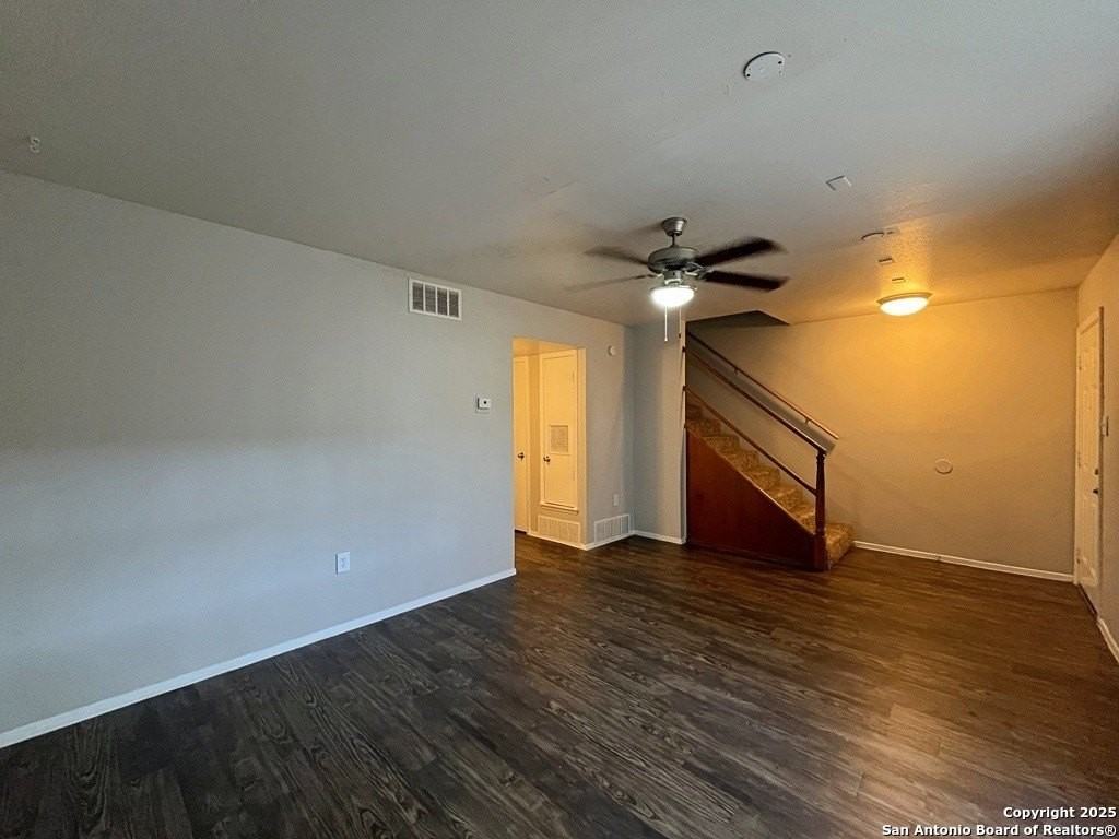 2802 Lasses Blvd Apt 1 #1 - Photo 7 of 37