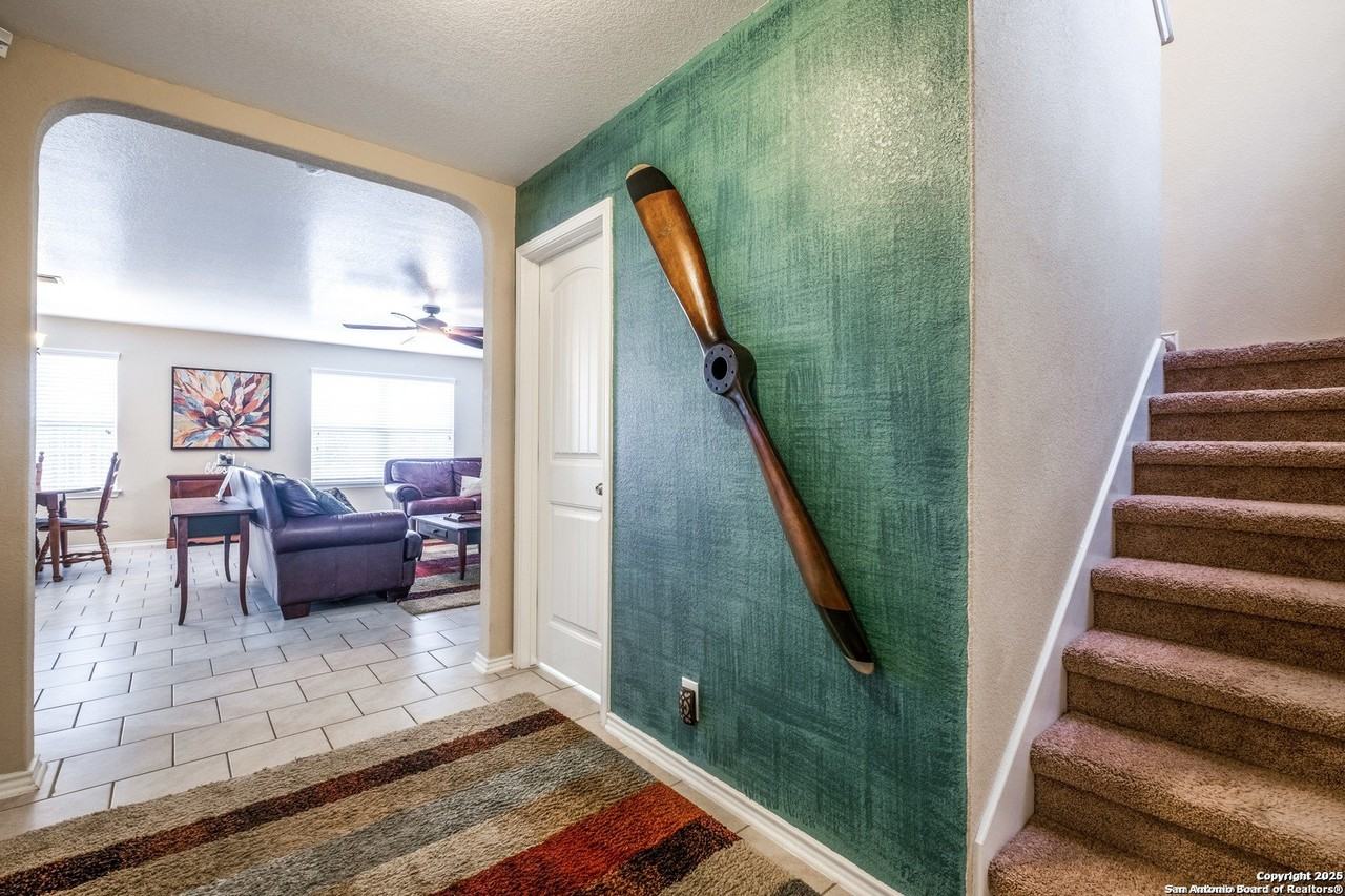 10411 Reckless - Photo 5 of 23