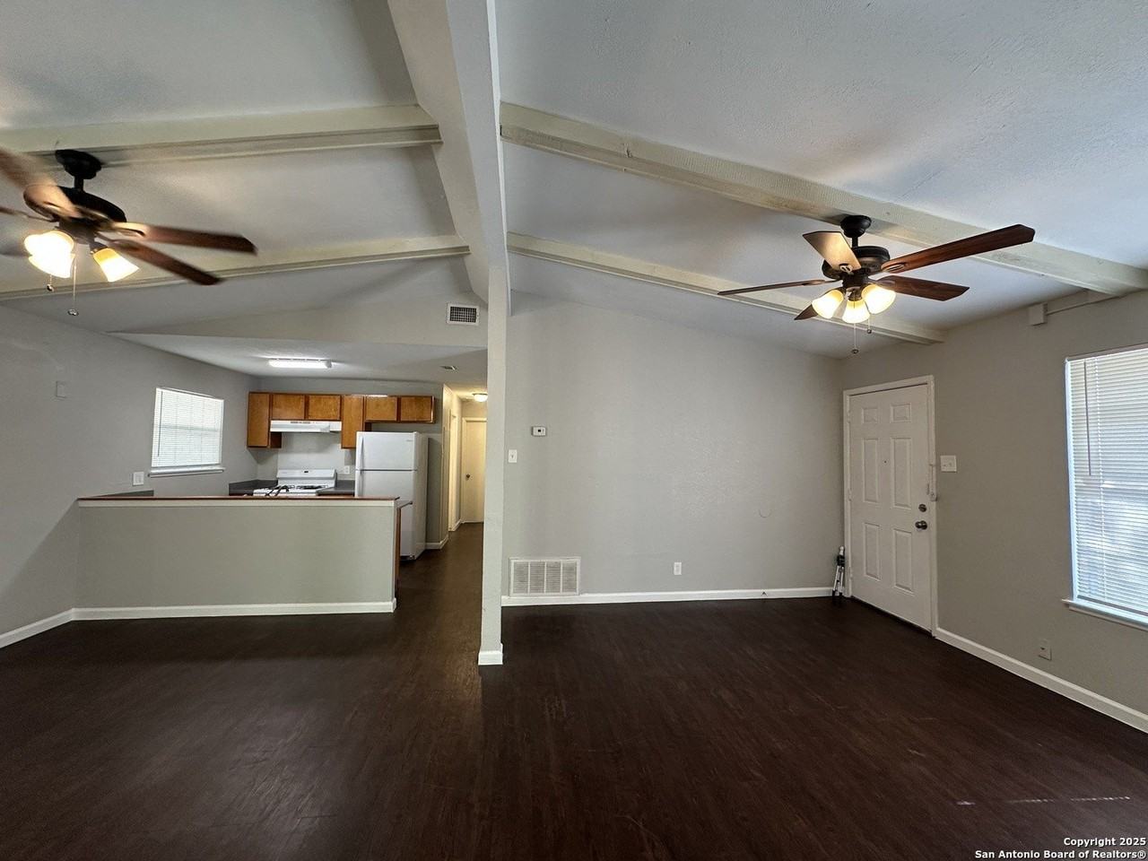 5127 Village Grn - Photo 2 of 11