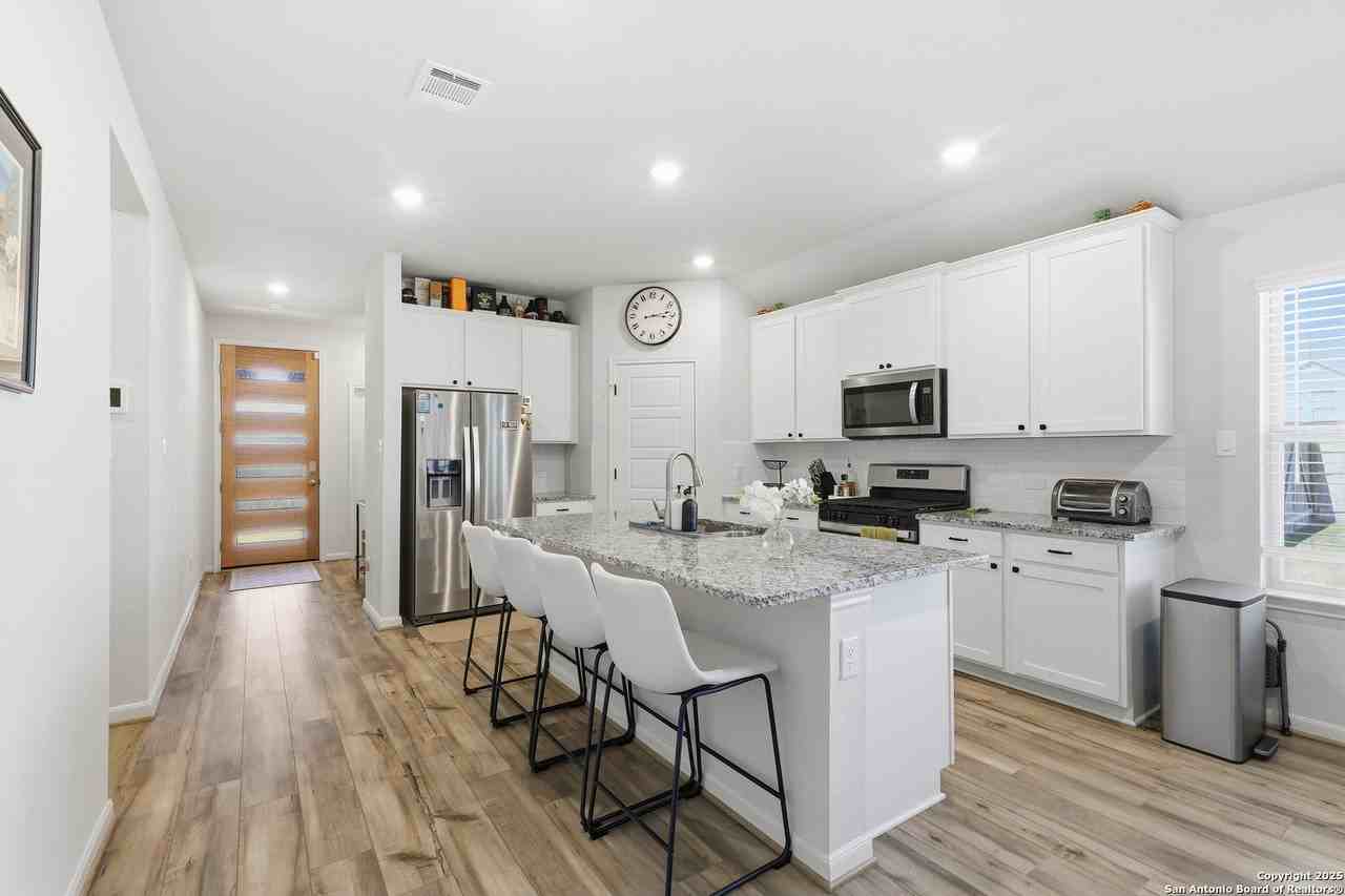 1308 Lydian Broom - Photo 5 of 27