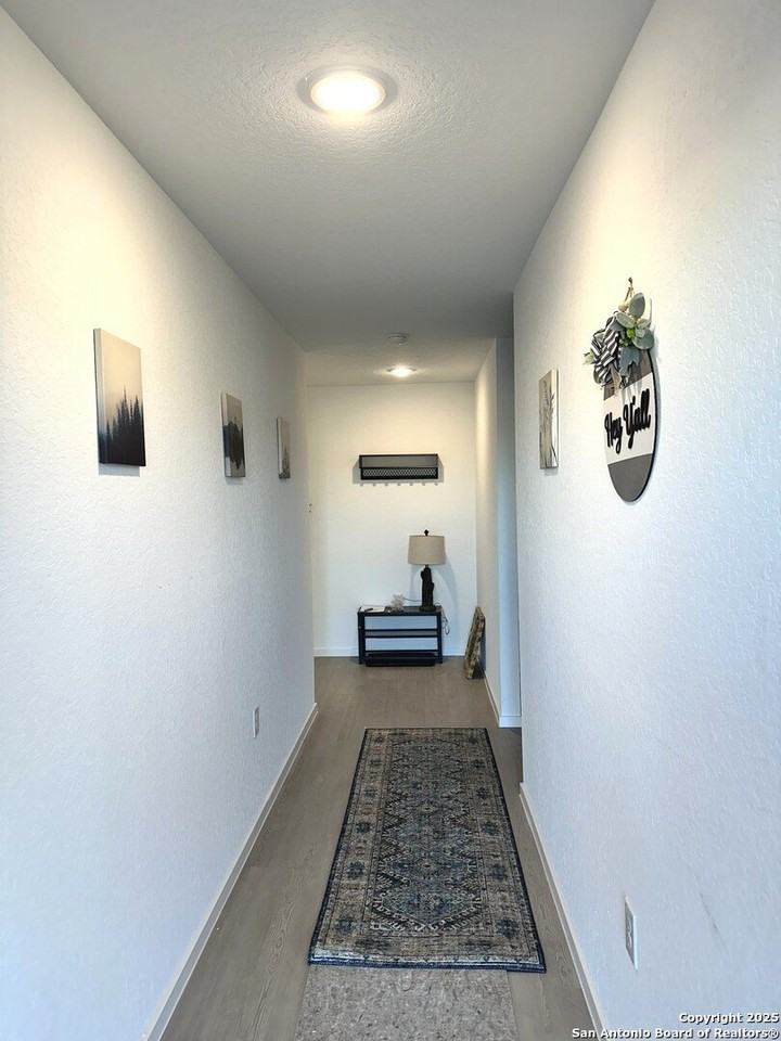 515 Lew Pass - Photo 3 of 26