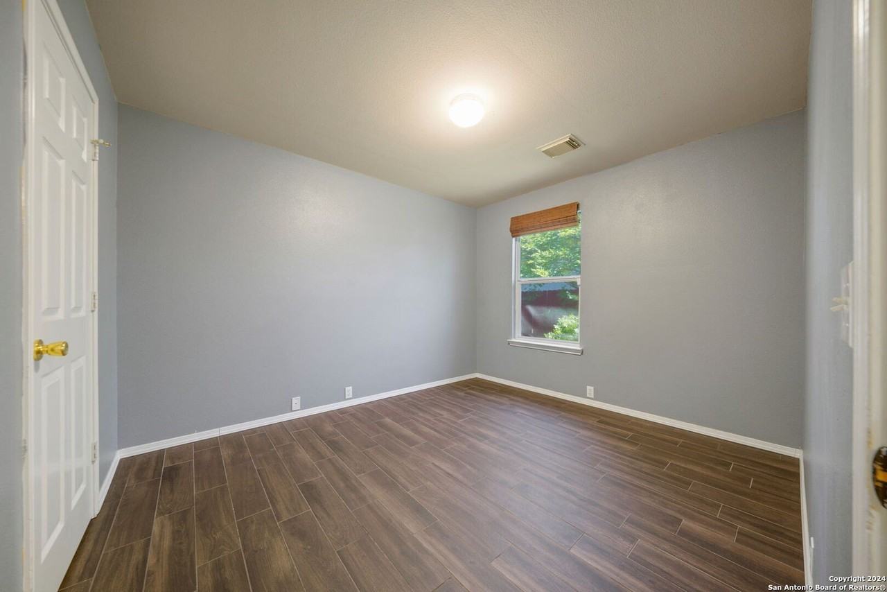 15806 Bellister St - Photo 7 of 26