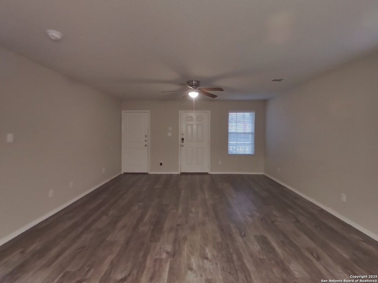 8718 Segura Way - Photo 3 of 16