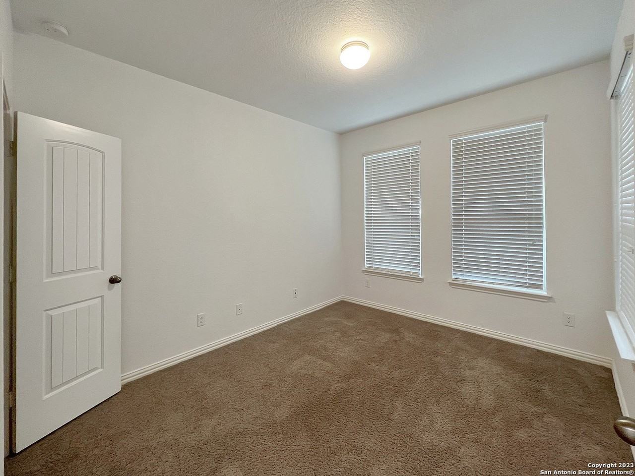 22410 Akin Fawn - Photo 5 of 36