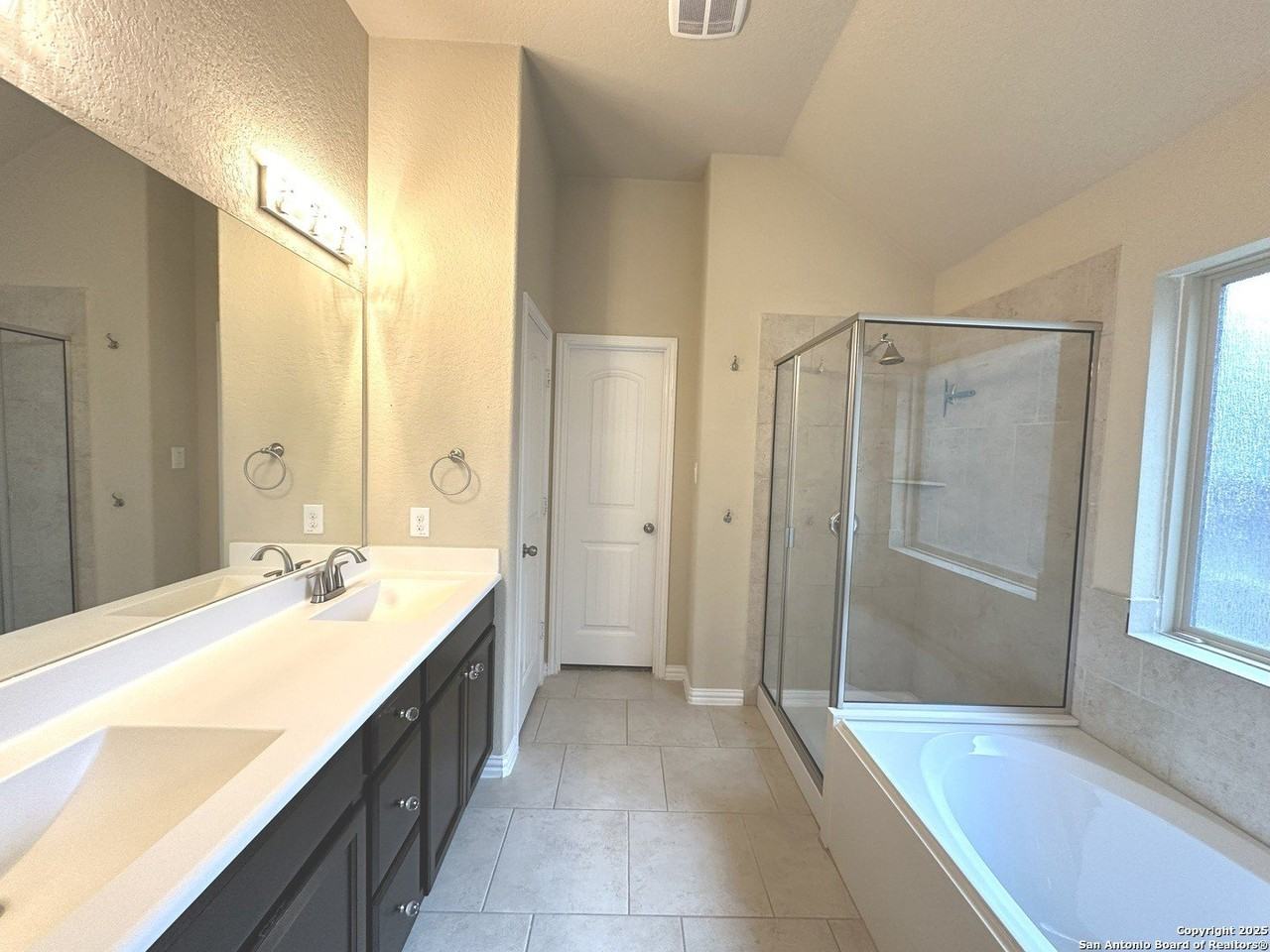 15231 Stagehand Dr - Photo 7 of 21