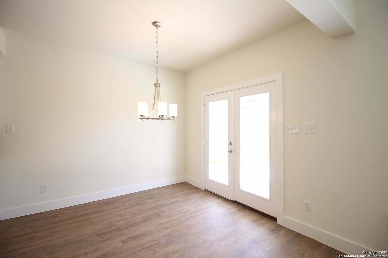 259 Sapphire - Photo 5 of 21